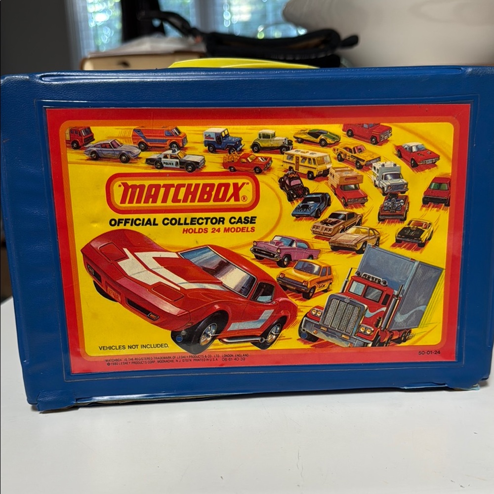 VINTAGE 1980 Match Blue and Yellow Collector Case for Kids